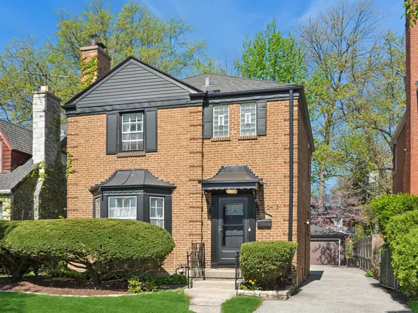 6418 N Le Mai Ave, Chicago, IL 60646