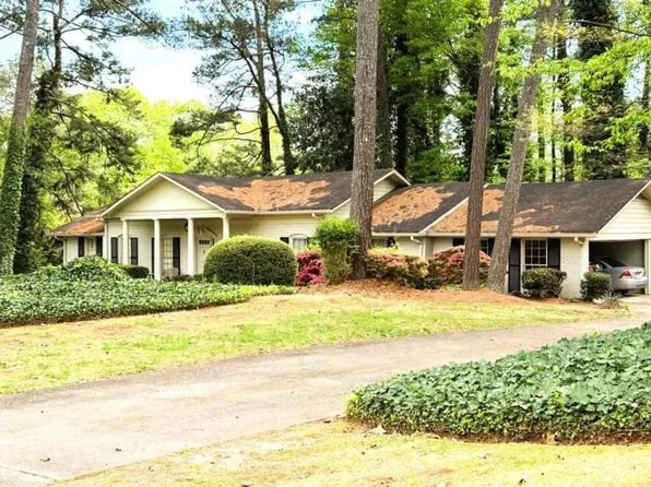 500 Kenbrook Dr, Sandy Springs, GA 30327