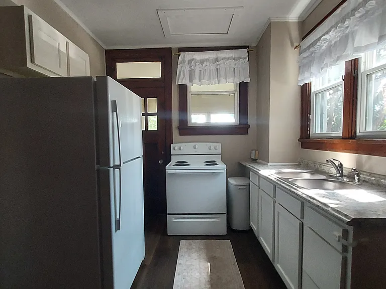 9 Wyoming St — Photo 1