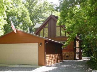 3529 Walker Ln, Sevierville, TN 37862