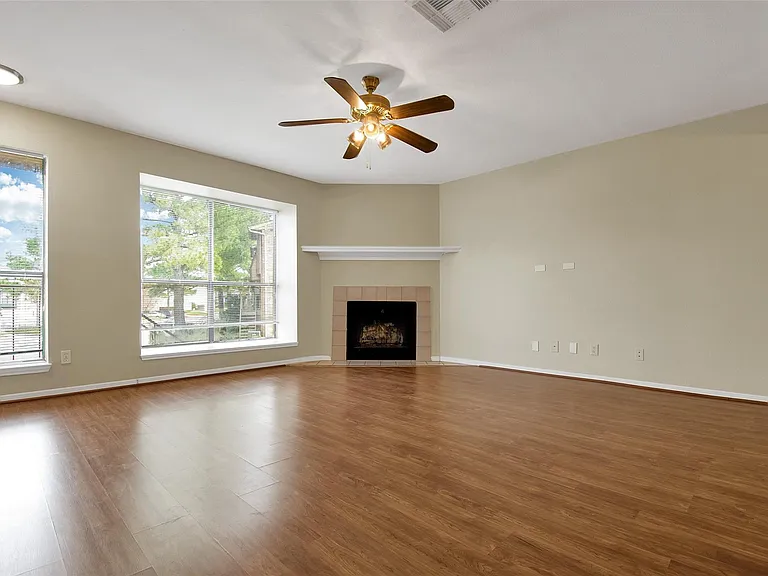 2203 Place Rebecca Ln #C2 — Photo 5