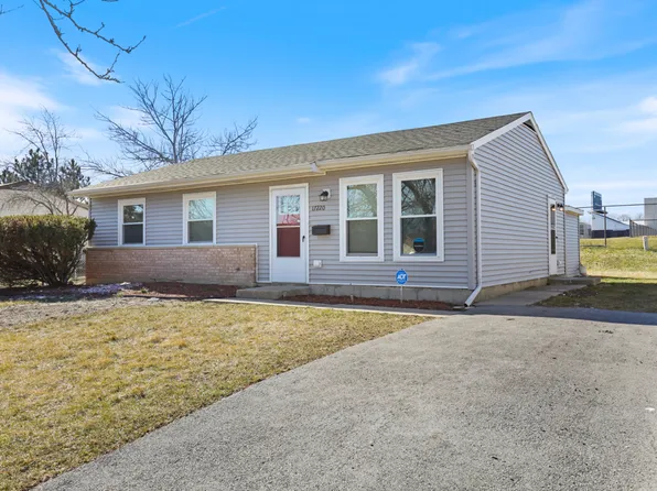 17220 Peach Grove Ln, Hazel Crest, IL 60429