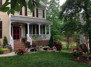 103 Landsdowne Ct, Cary, NC 27519