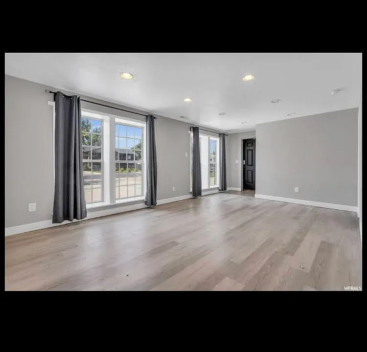 1234 N 725 W