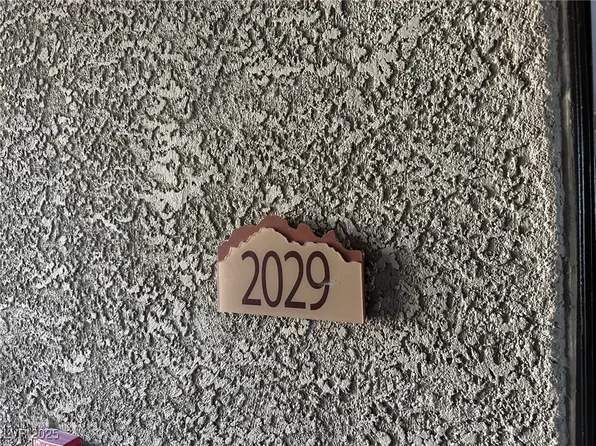 8250 N Grand Canyon Dr Unit 2029, Las Vegas, NV 89166