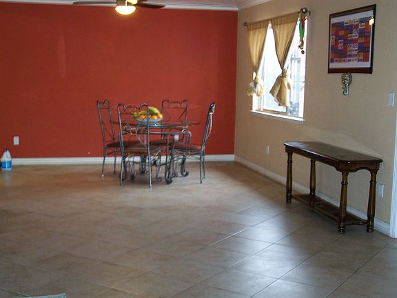3rd image of 9863 Telfair Ave