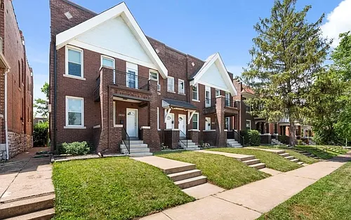 3850-3852 De Tonty St #3850A Photo 1