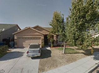 1089 Perkins Ave, Madera, CA 93637