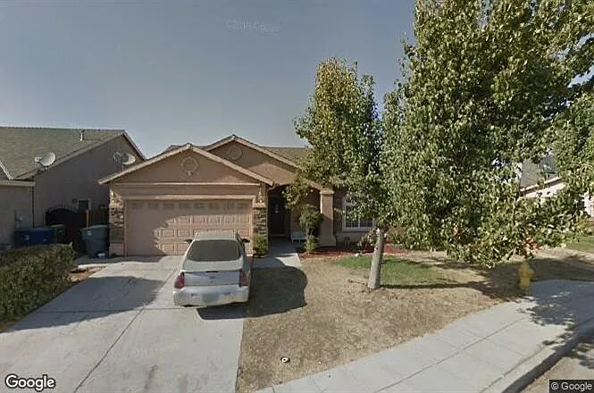 1089 Perkins Ave photo 1