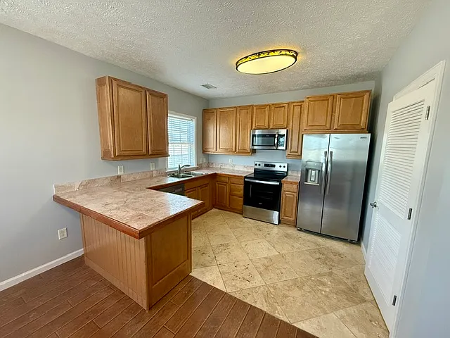 6606 Ocean Hwy W #1 — Photo 1