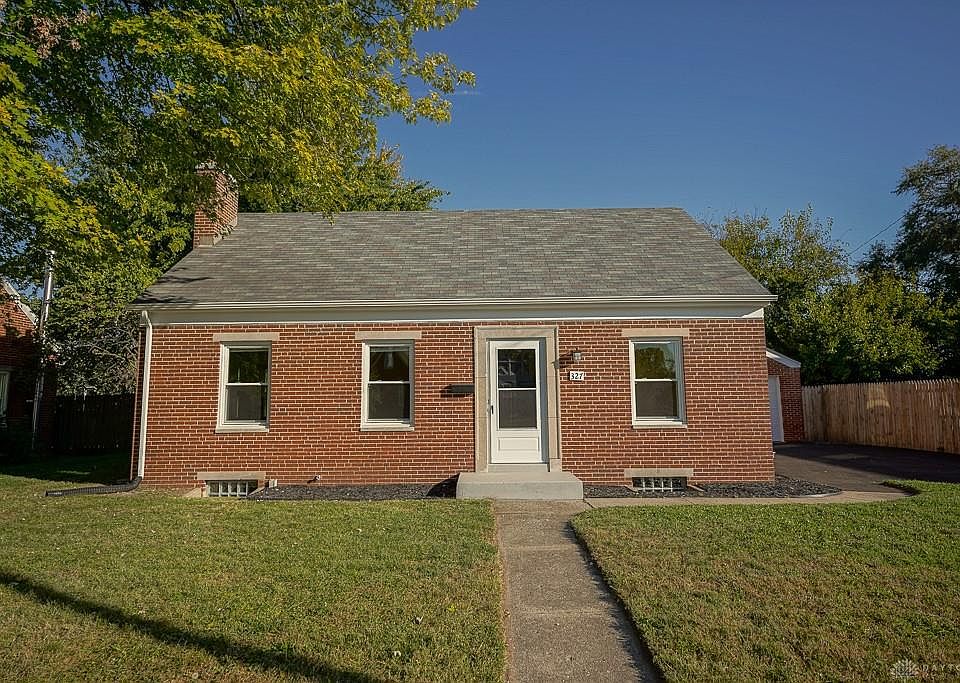 1st image of 327 Wayne Dr