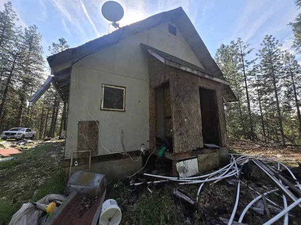 30288 Bridger Way, Oak Run, CA 96069