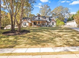 290 Spring Drs, Roswell, GA 30075