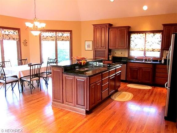 5th image of 1491 Summerwood Dr