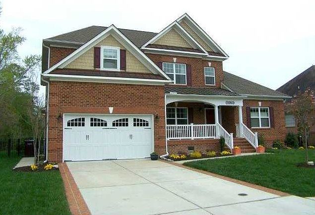 1st image of 605 Annias Way