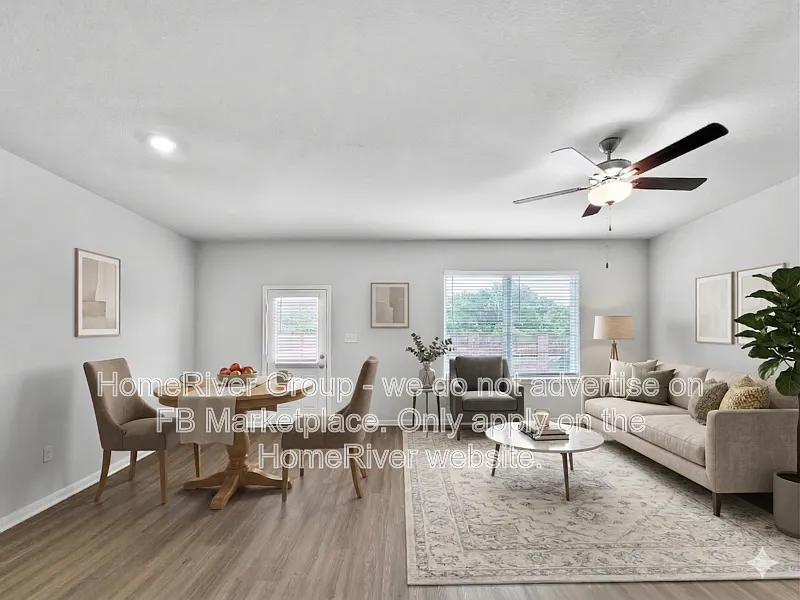 3 bed, 2.0 bath, 1561 sqft, $2,130 — Photo 2
