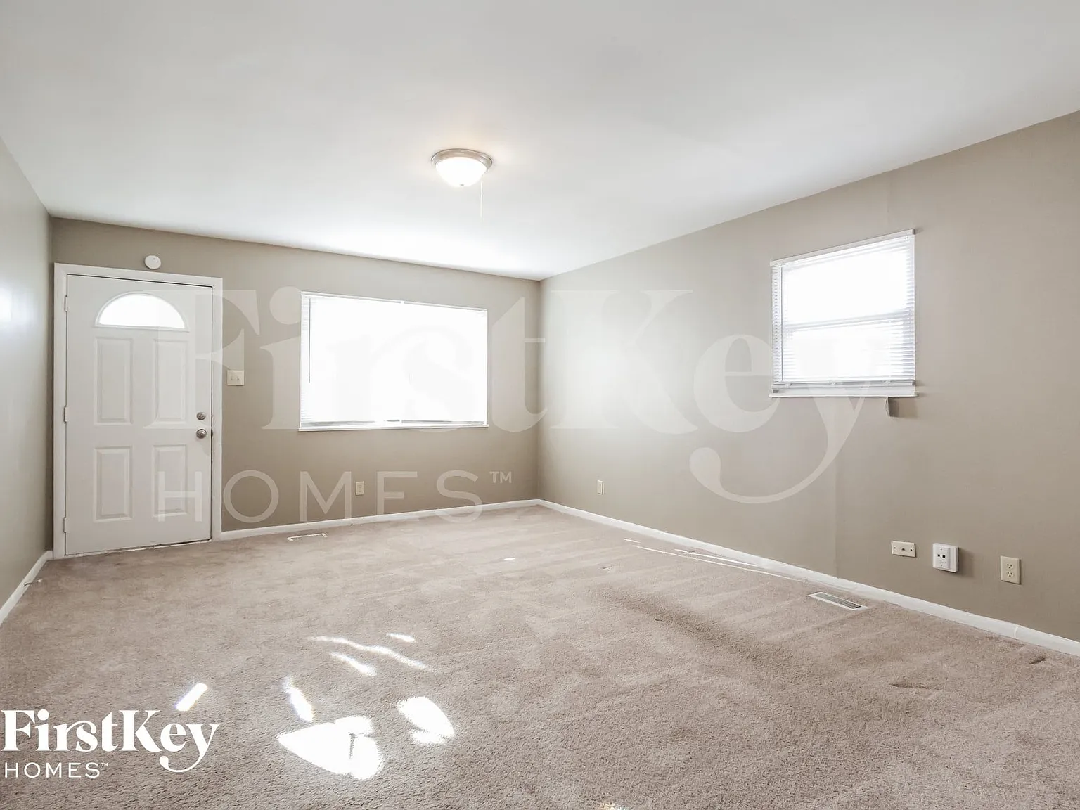 4 bed, 2.5 bath, 1440 sqft, $1,445 — Photo 3