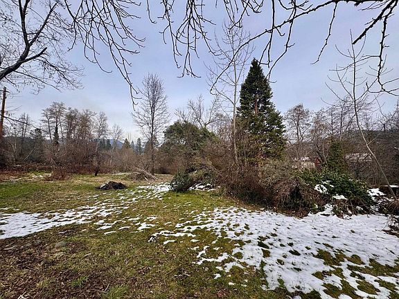 4th image of 214 Buckhorn Rd