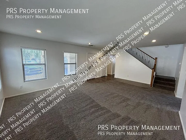 45563 W Starlight Dr — Photo 5