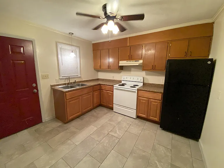 816 Shaw Mill Rd — Photo 8