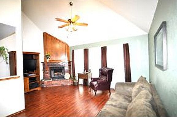 3rd image of 1503 Westmore Dr
