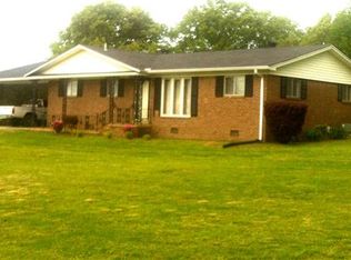 121 County Road 216, Farmington, MS 38834