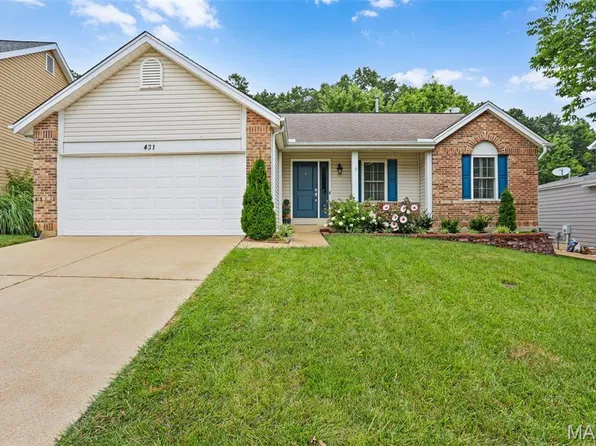431 Autumn Peak Dr, Fenton, MO 63026