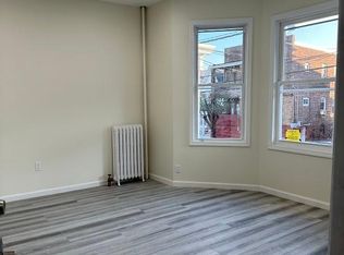 320 72nd St FLOOR 2, North Bergen, NJ 07047