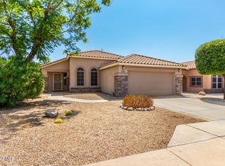 9105 E Hillview Cir, Mesa, AZ 85207