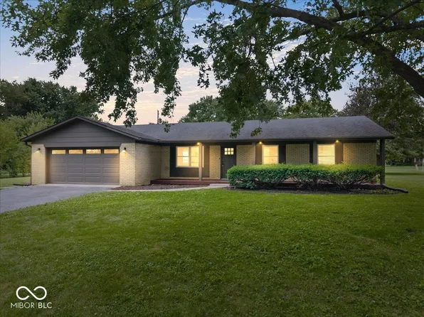 66 Plainview Dr, Avon, IN 46123