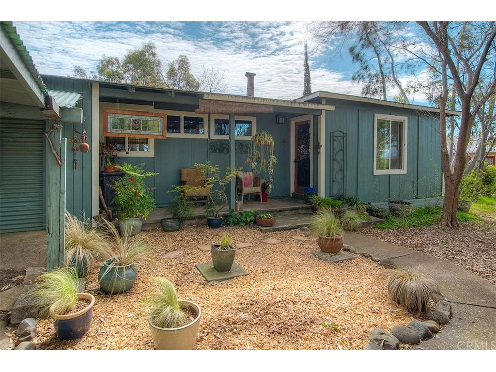 2547 Oro Garden Ranch Rd photo 1