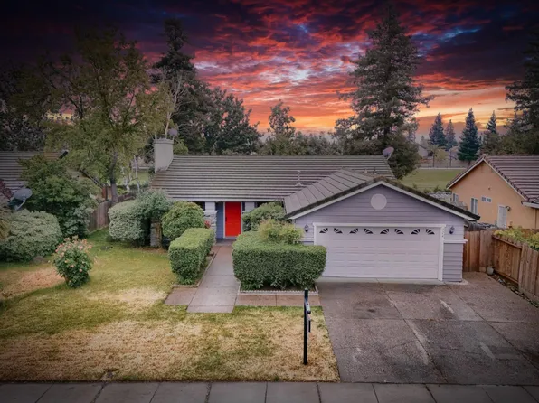 774 Long Barn Dr, Lathrop, CA 95330