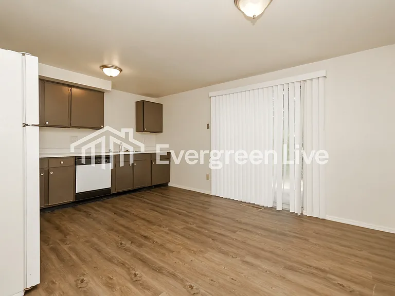 8249 Mount Carmel St — Photo 6