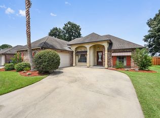 307 Lahasky Dr, Youngsville, LA 70592