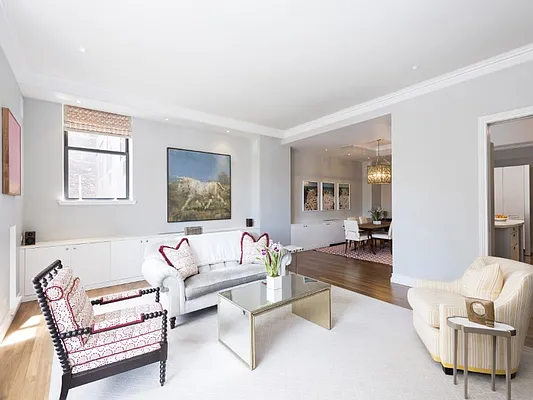 Sold by Sotheby's International Realty | media 23