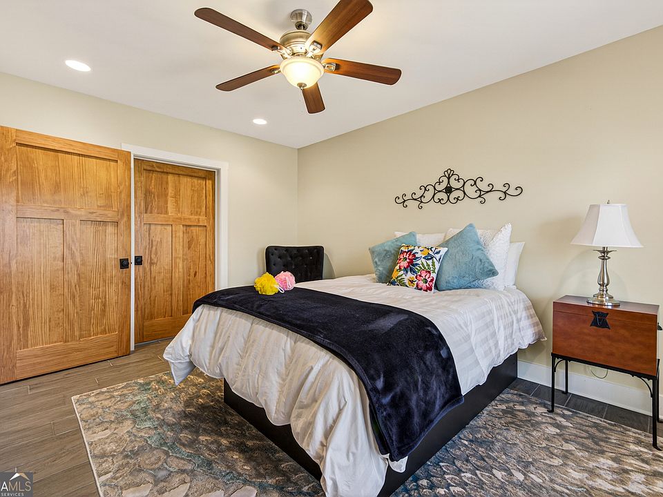 43rd image of this home