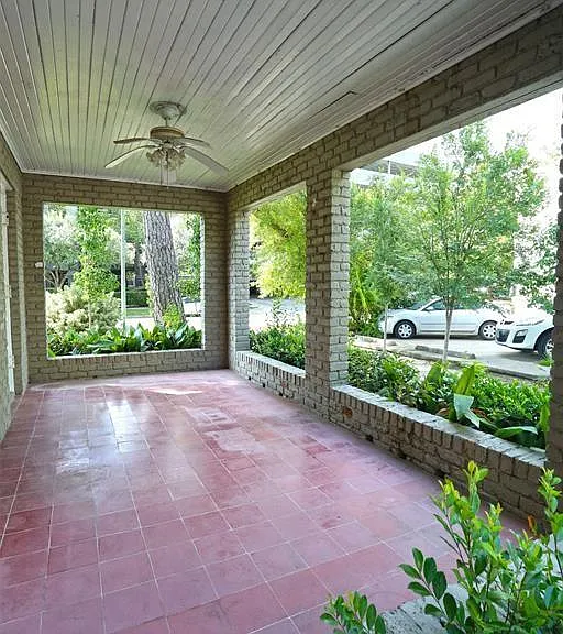 5625 Jackson St — Photo 17