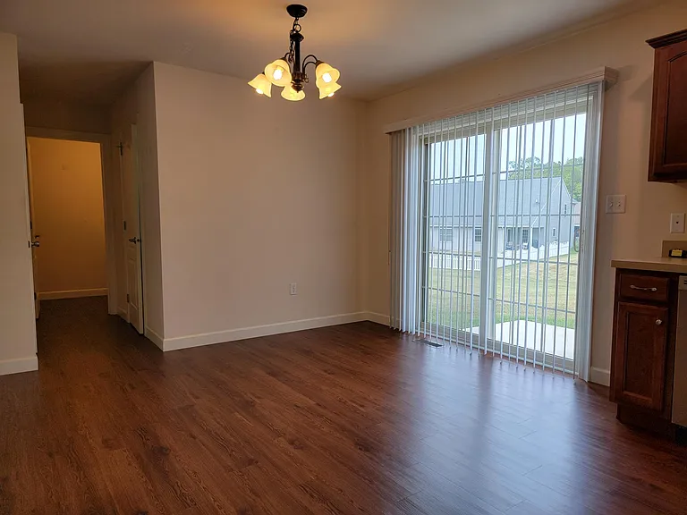 5231 Summerfield Dr — Photo 8