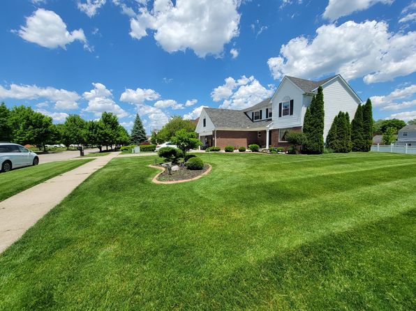 3518 Fieldcrest Ln