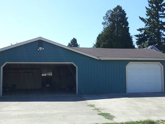 4th image of 6419 S Clement Ave
