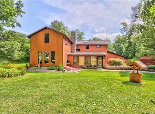 707 Snell Rd, Geneva, NY 14456