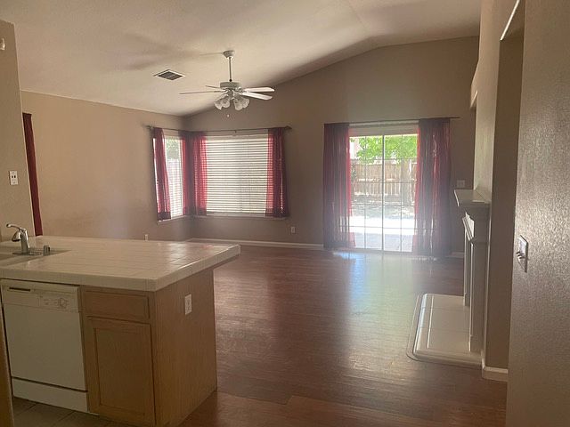 1st image of 8204 N Matus Ave