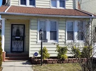 10923 205th Pl, Saint Albans, NY 11412
