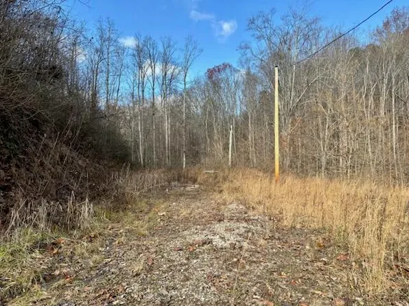 1 Highway 3446, Mc Kee, KY 40447