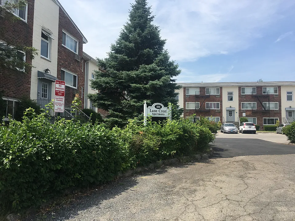Lane Crest Apartments