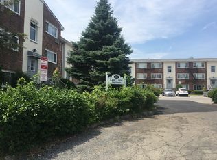 100 Lane Crest Ave, New Rochelle, NY 10805