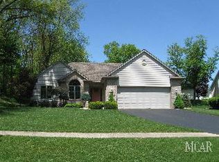 3144 W Dean Rd, Lambertville, MI 48144