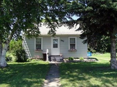 557 S 1st St, Montevideo, MN, 56265