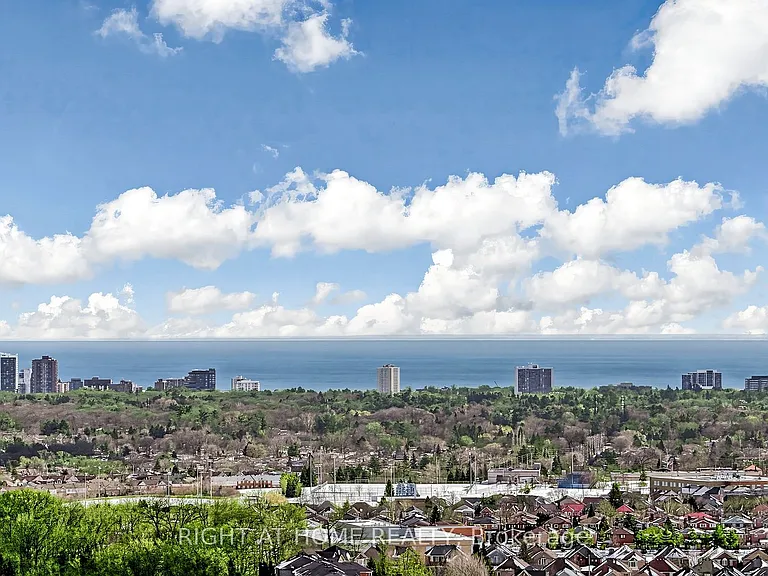 448 Burnhamthorpe Rd W #6210 — Photo 30