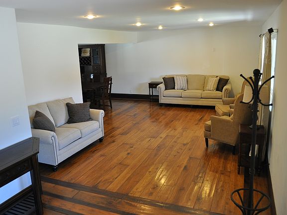 2nd image of 543 E Calle Portilla